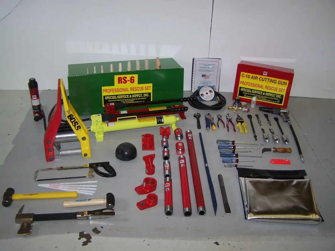 RS-6 Aircraft Rescue Set Picture