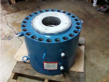 1,000 ton 6" stroke center hole cylinder picture